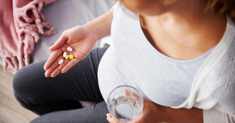 10 Rekomendasi Vitamin untuk Kesehatan Ibu Hamil dan Janin